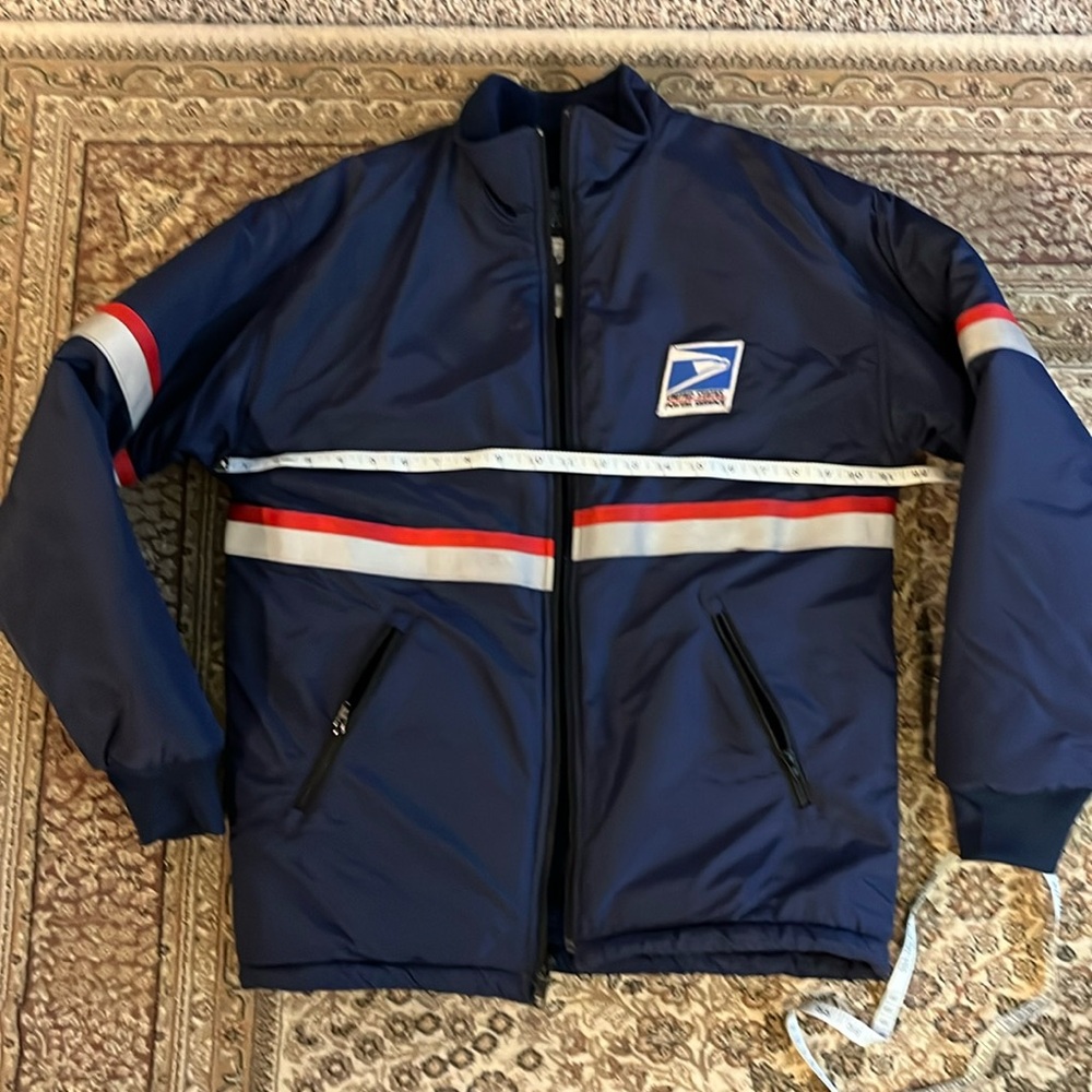 USPS winter coat unisex size small/medium